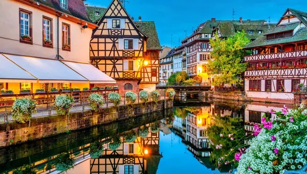 السبت .زيورخ - ستراسبورغ – باريس